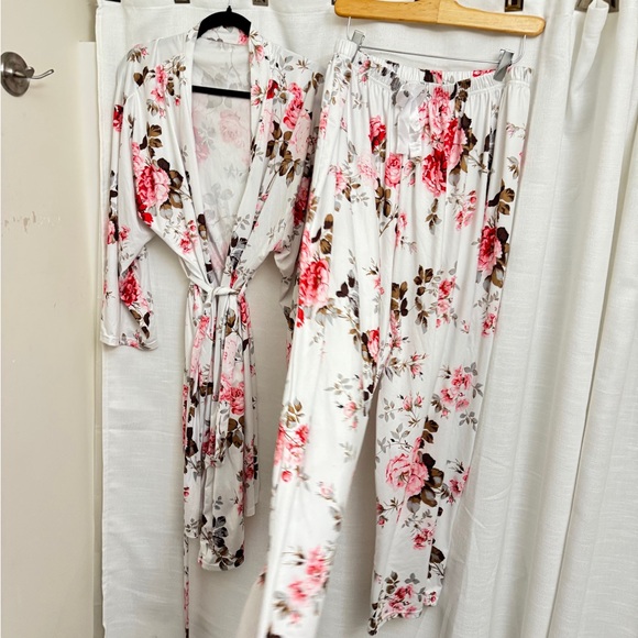 Floral Print Robe set including pyjama bottom size 3X - Picture 7 of 10